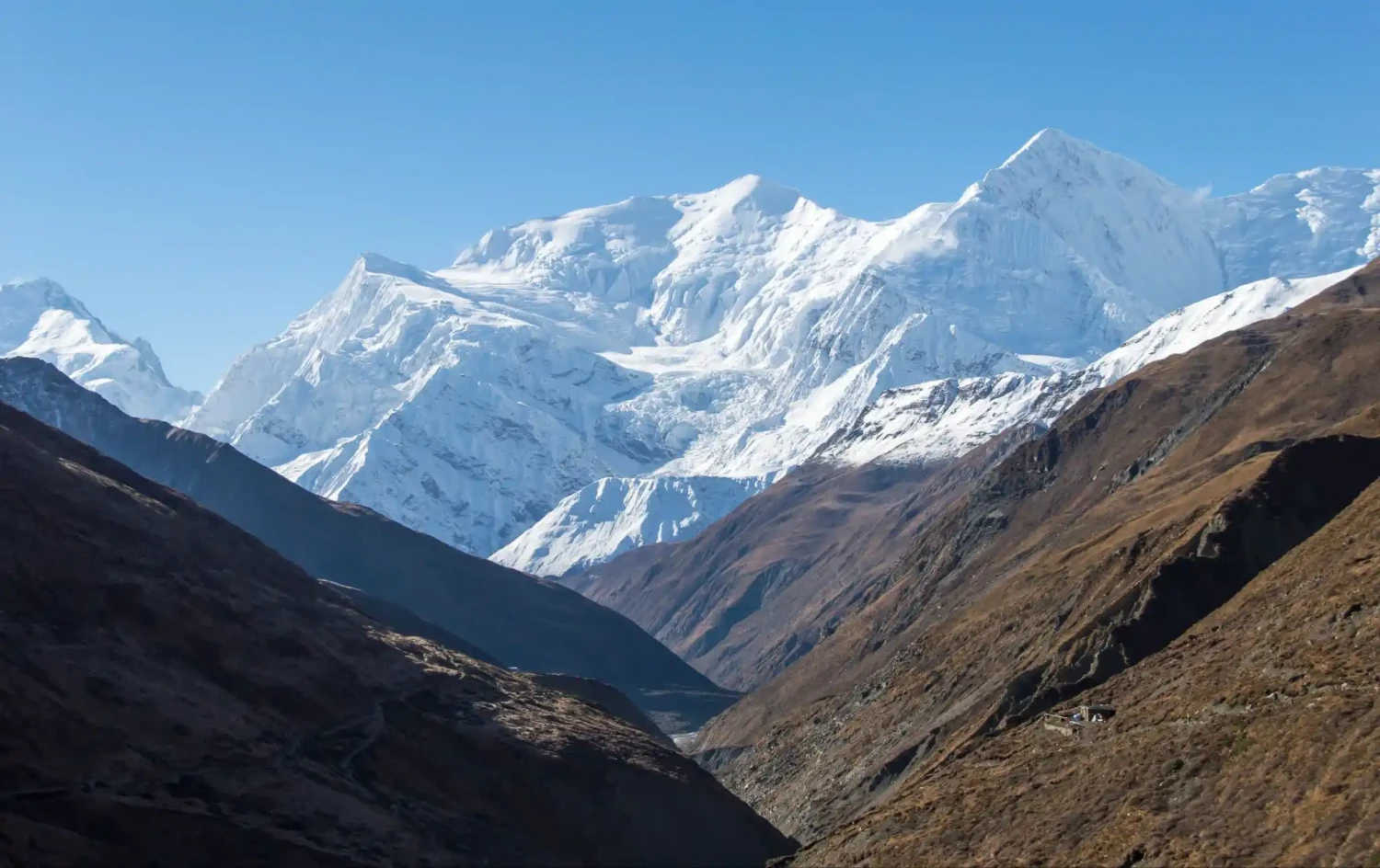 Gangapurna, majestic mountainous landscape in the Annapurna region.