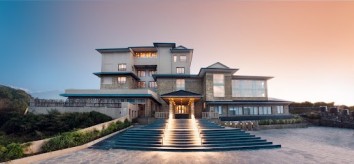 Hotel/Resort