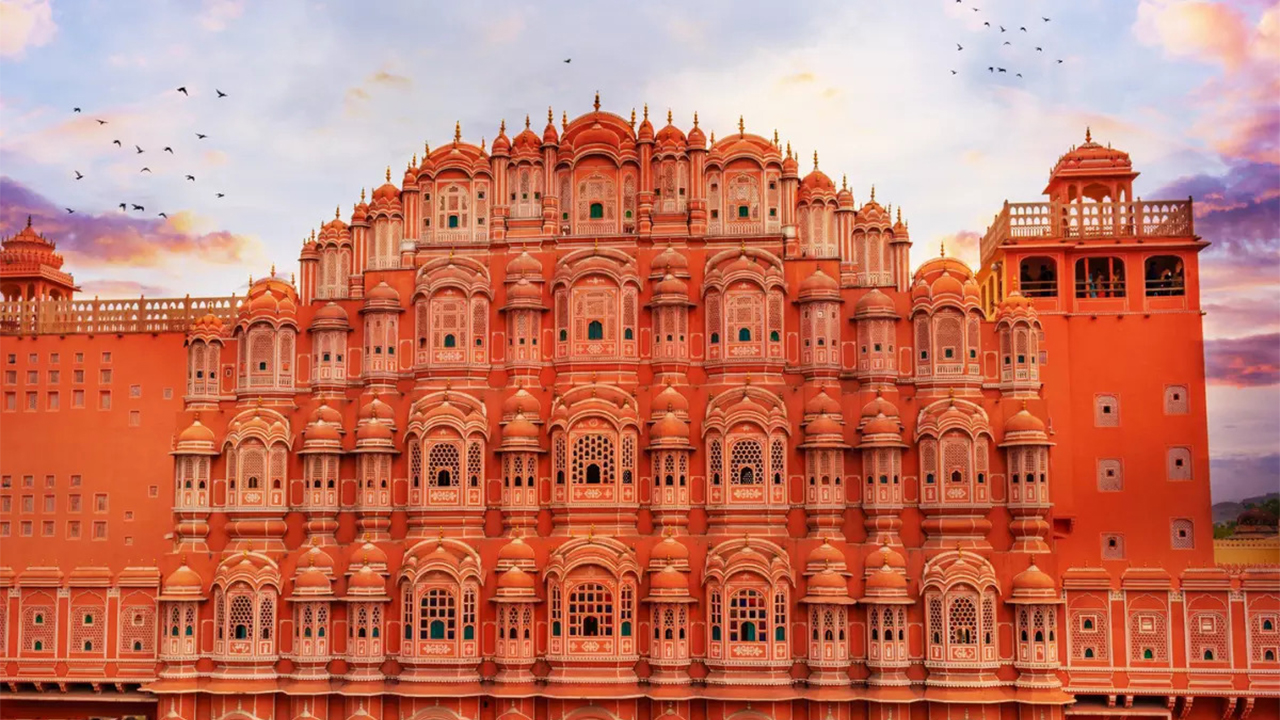 16 Days / 15 Nights Royal Rajasthan Tour with Delhi & Agra